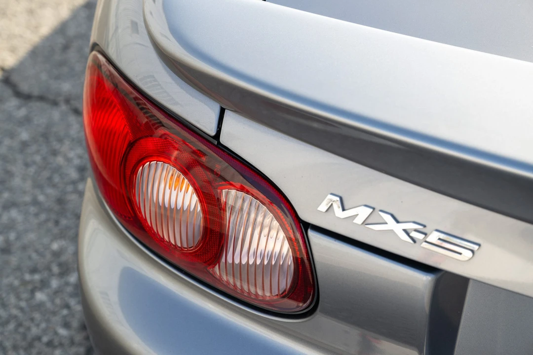 2004 Mazda NB Mazdaspeed MX-5 Miata - Image 25 of 31