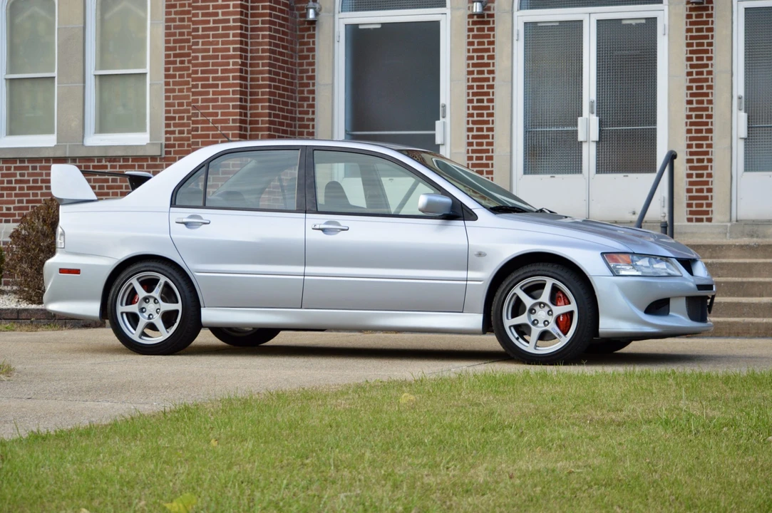 2004 Mitsubishi Lancer Evolution VIII 7th Gen - Image 29 of 31