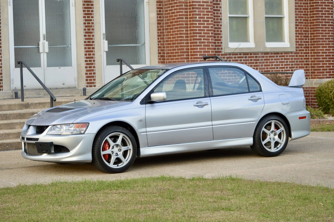 2004 Mitsubishi Lancer Evolution VIII 7th Gen - Image 13 of 31