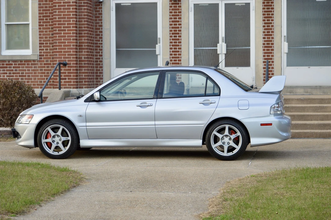 2004 Mitsubishi Lancer Evolution VIII 7th Gen - Image 18 of 31