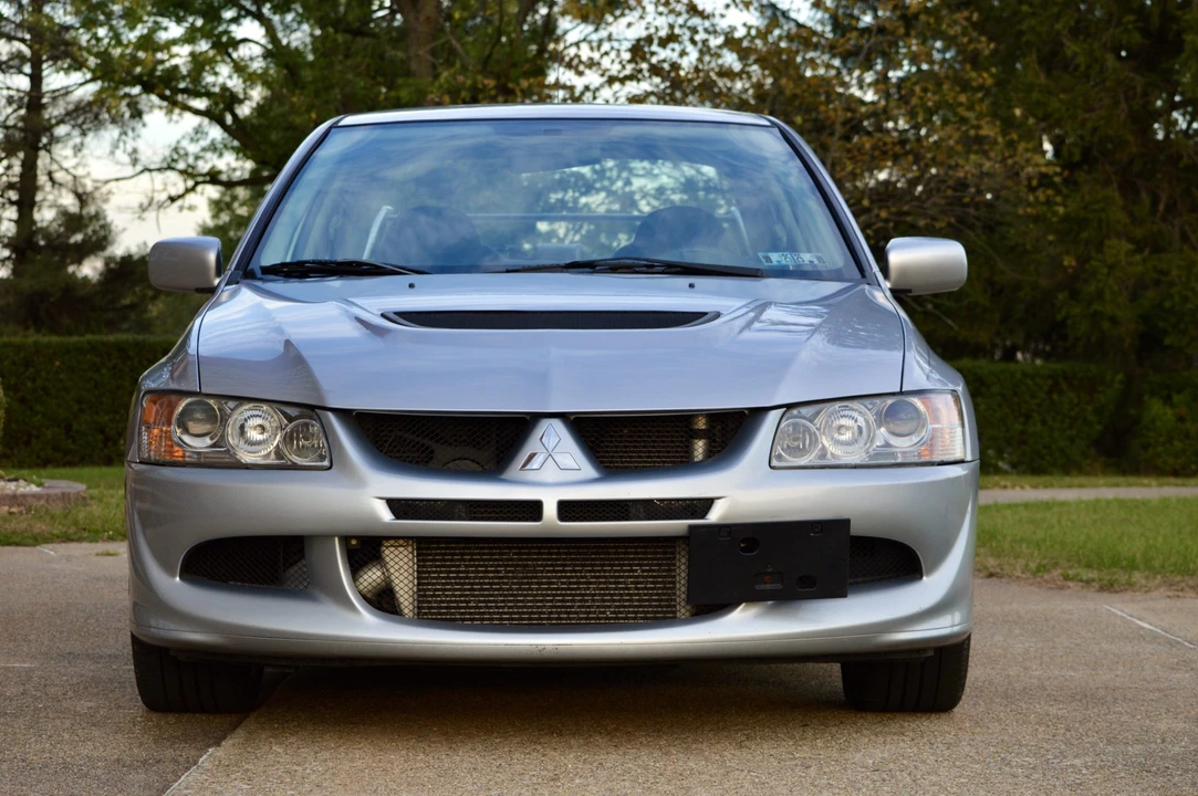 2004 Mitsubishi Lancer Evolution VIII 7th Gen - Image 2 of 31