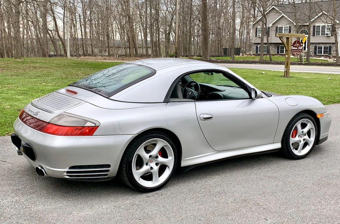 2004 Porsche 996 Carrera 4S - Image 10 of 31