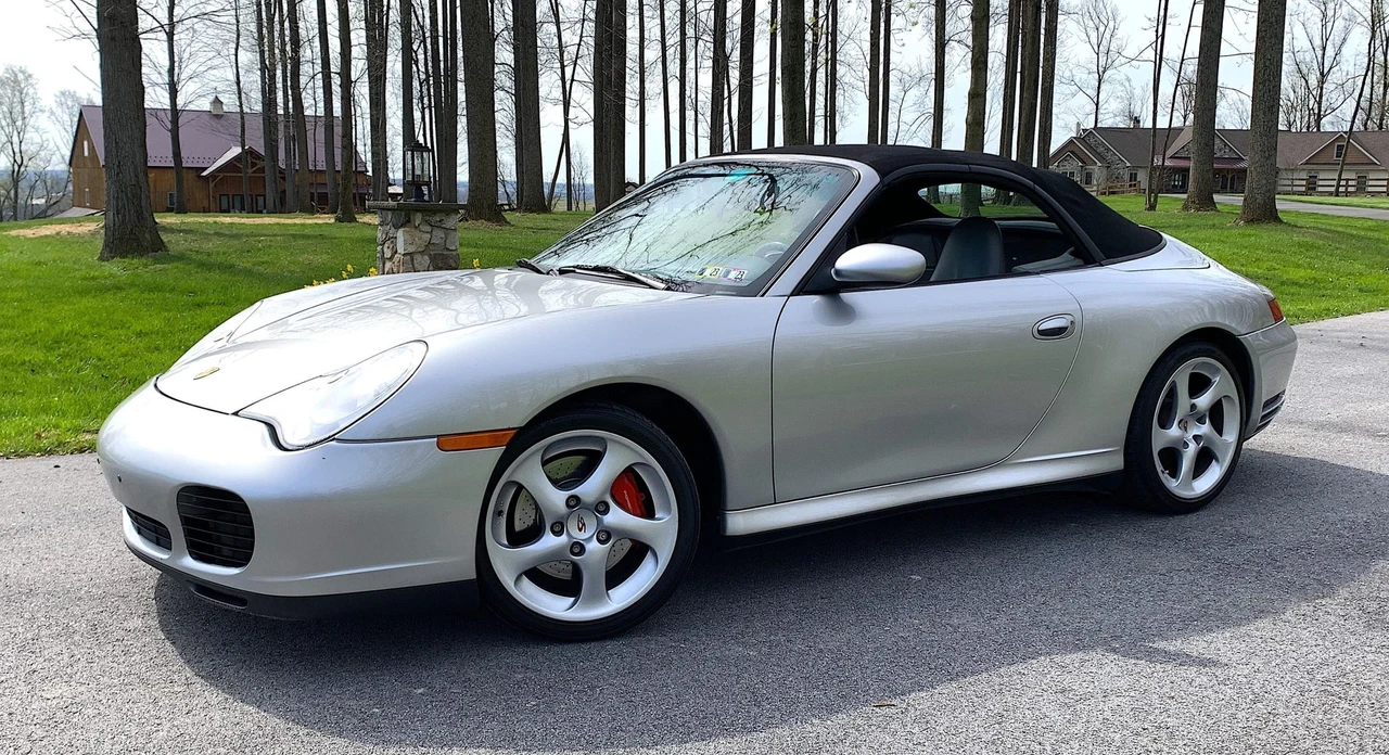 2004 Porsche 996 Carrera 4S - Image 17 of 31