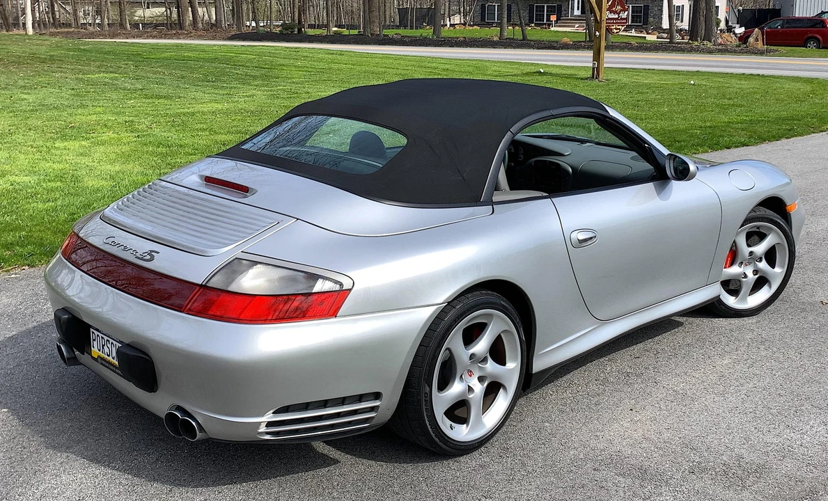 2004 Porsche 996 Carrera 4S - Image 24 of 31