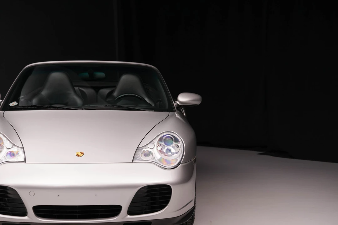 2004 Porsche 996 Turbo - Image 16 of 31