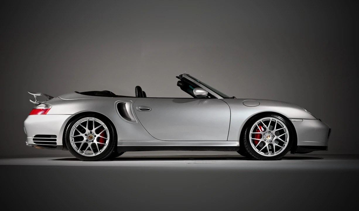 2004 Porsche 996 Turbo - Image 11 of 31