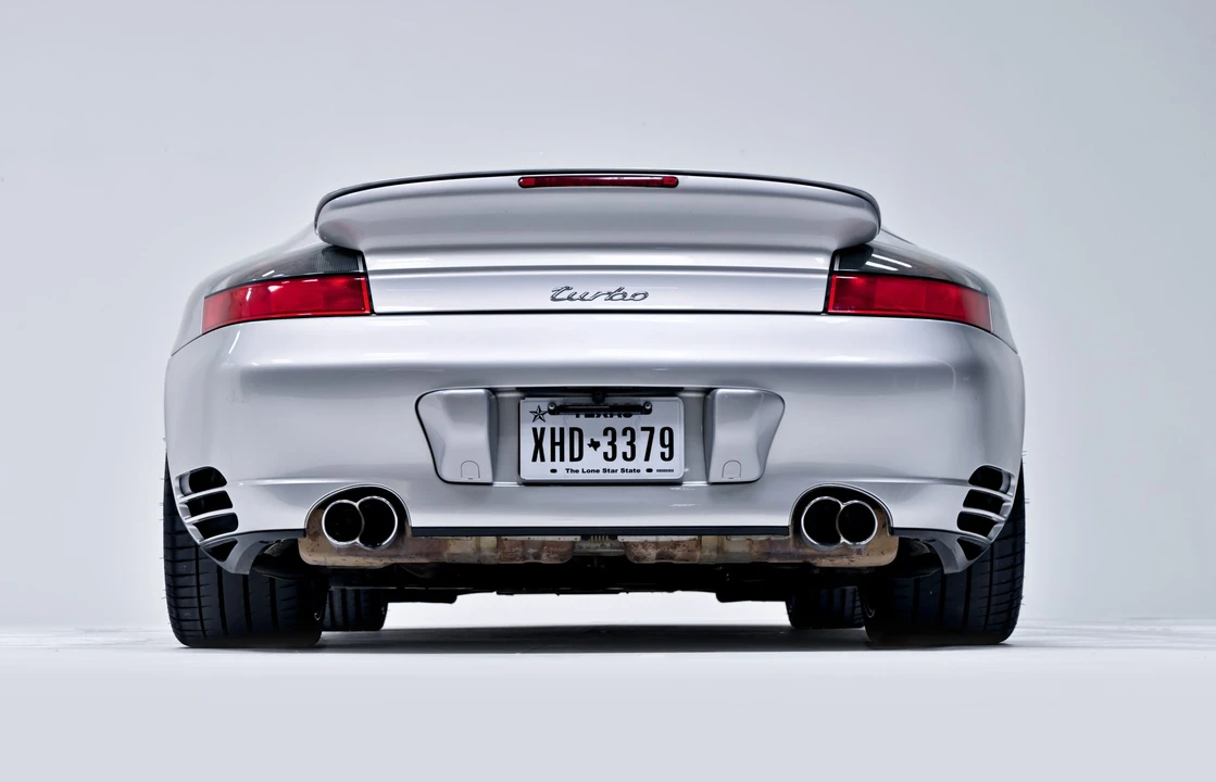 2004 Porsche 996 Turbo - Image 25 of 31