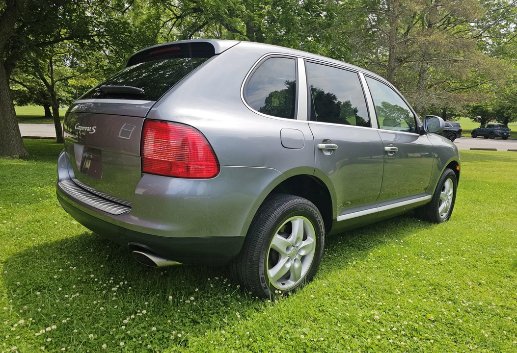 2004 Porsche 955/957 Cayenne S - Image 14 of 31