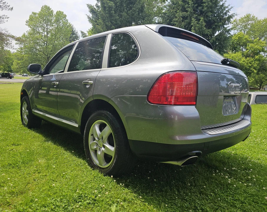 2004 Porsche 955/957 Cayenne S - Image 9 of 31