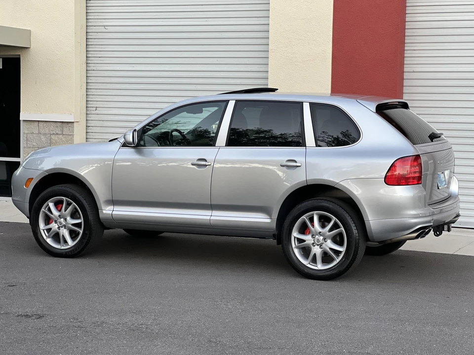 2004 Porsche 955/957 Cayenne Turbo - Image 6 of 31