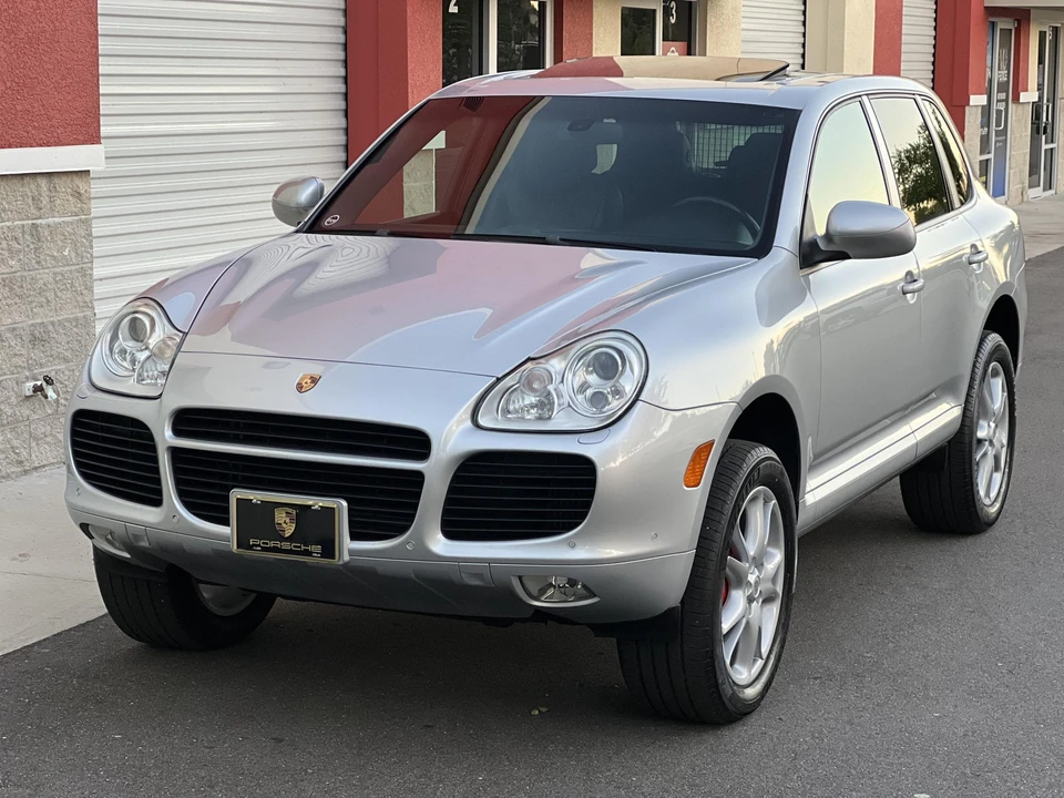 2004 Porsche 955/957 Cayenne Turbo - Image 13 of 31
