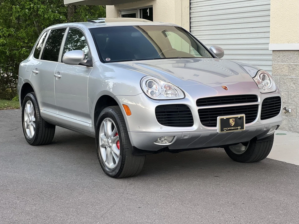2004 Porsche 955/957 Cayenne Turbo - Image 17 of 31