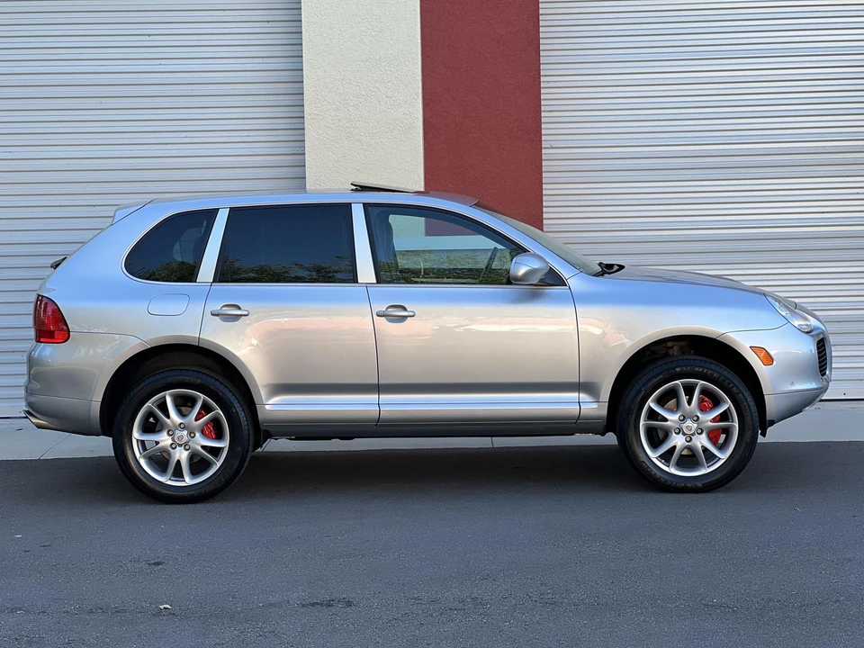 2004 Porsche 955/957 Cayenne Turbo - Image 28 of 31