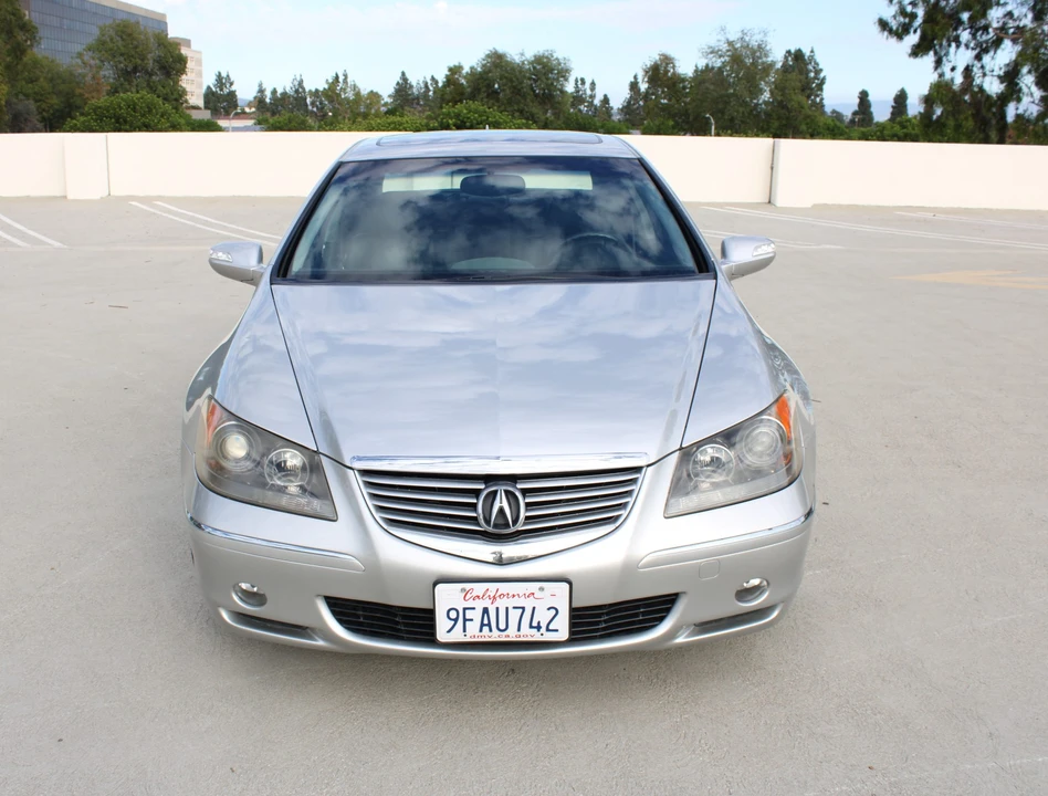 2005 Acura RL 2nd Gen - Image 24 of 31