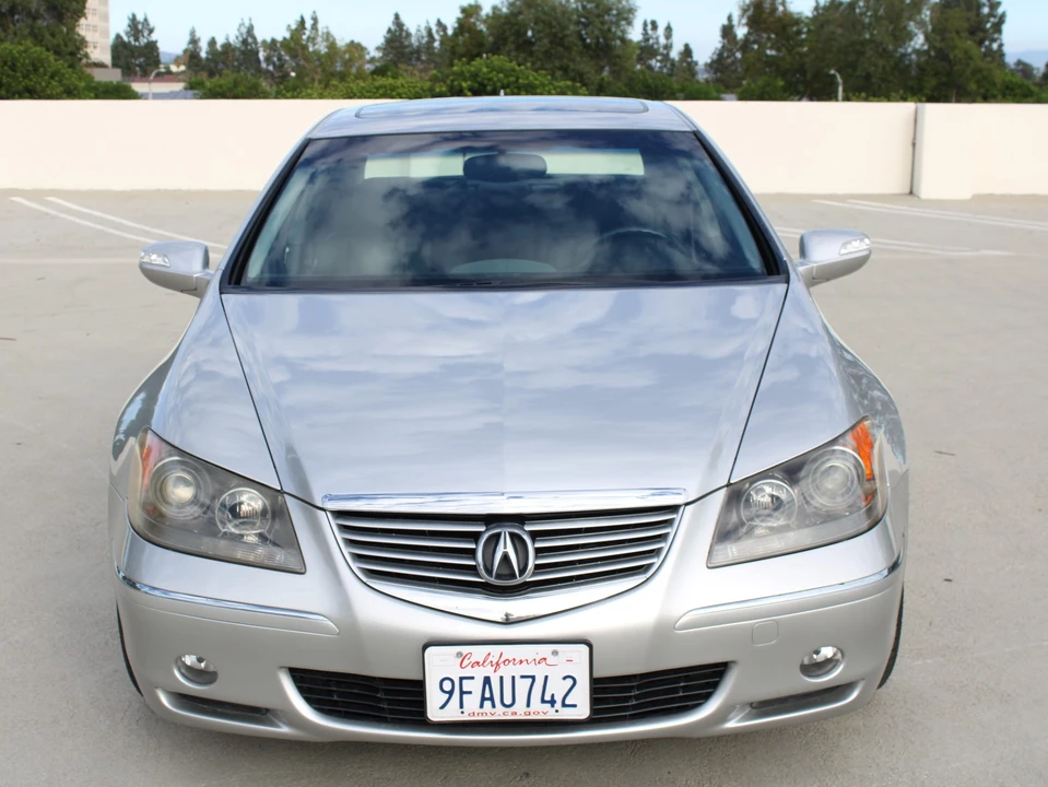2005 Acura RL 2nd Gen - Image 25 of 31