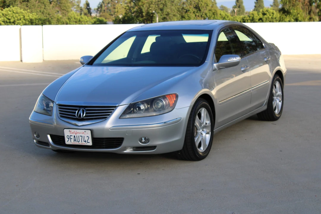 2005 Acura RL 2nd Gen - Image 31 of 31