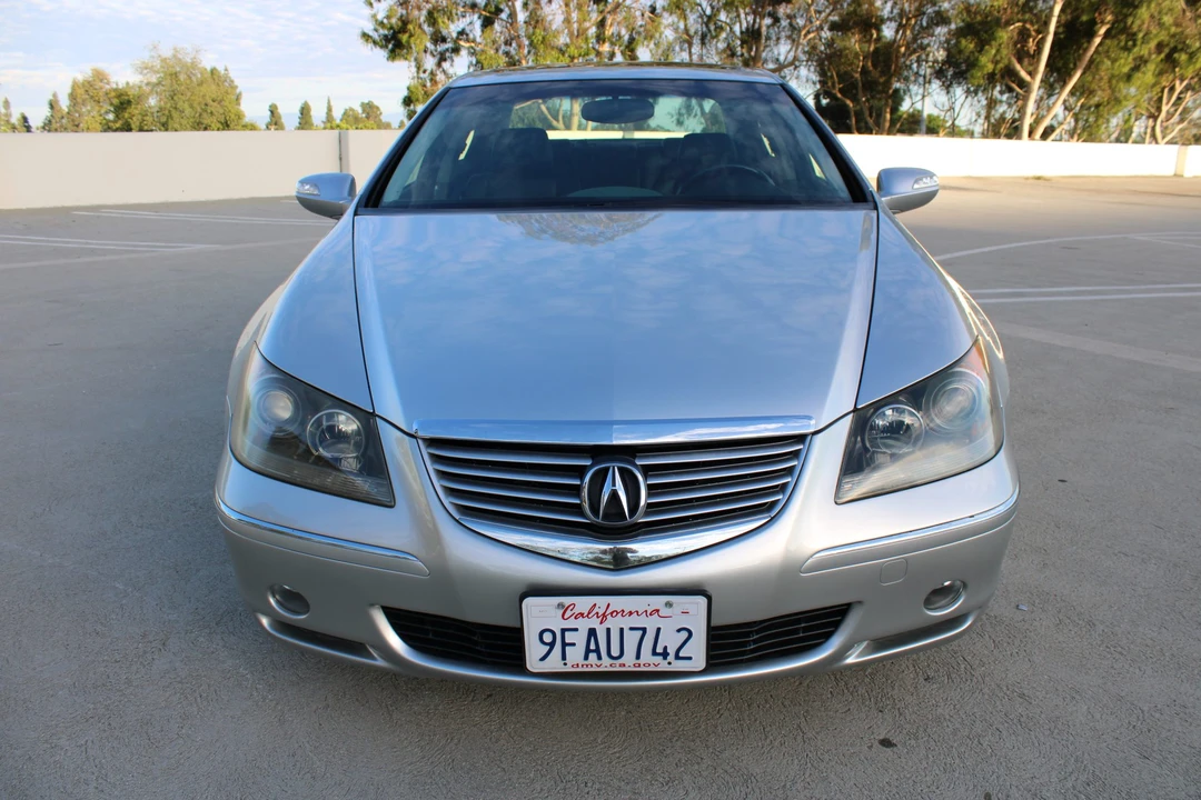 2005 Acura RL 2nd Gen - Image 28 of 31