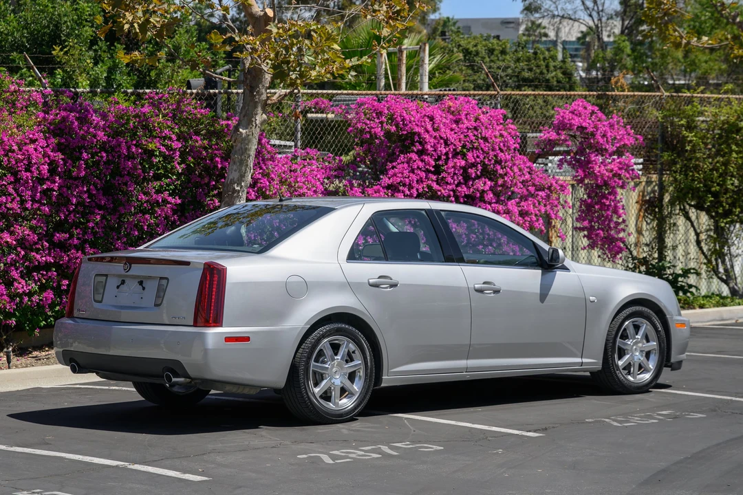 2005 Cadillac STS - Image 15 of 31