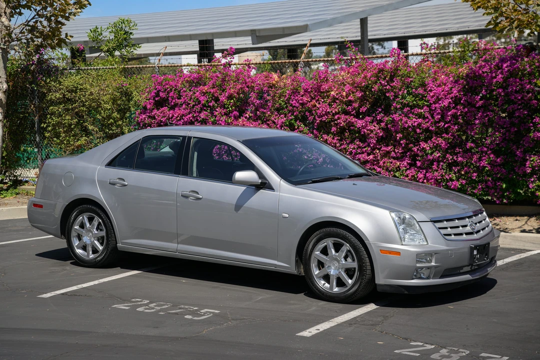 2005 Cadillac STS - Image 11 of 31