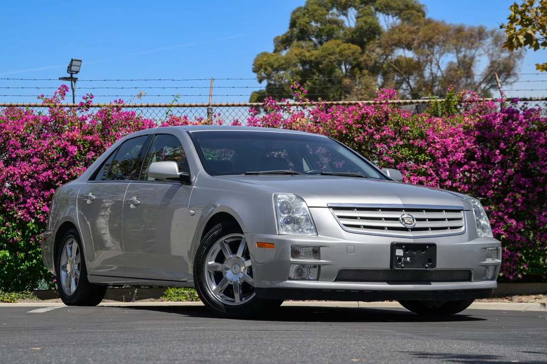 2005 Cadillac STS - Image 12 of 31