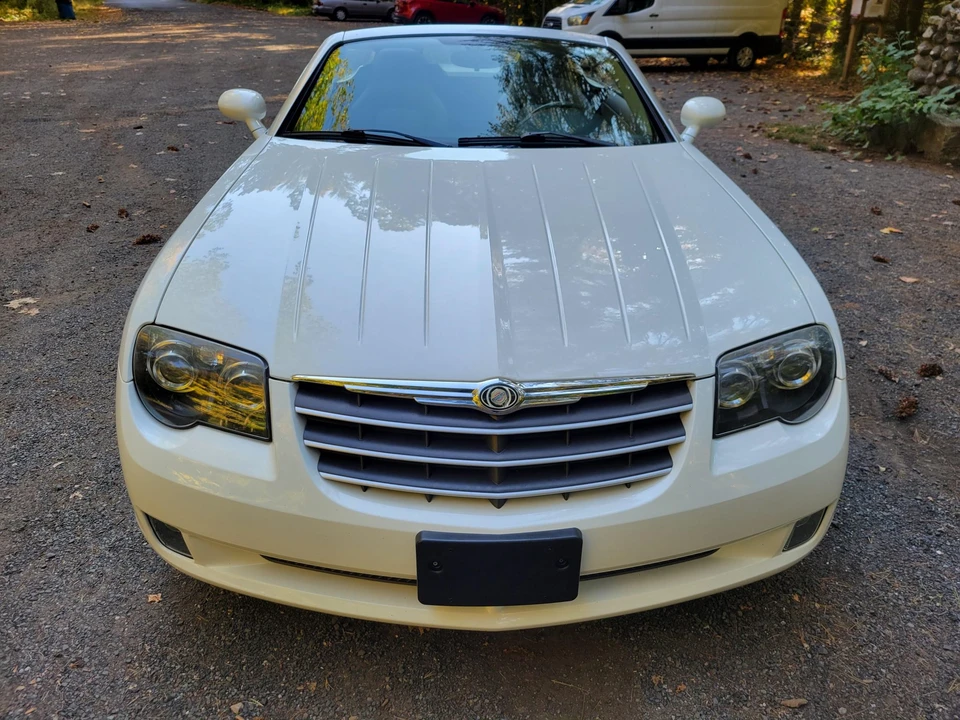 2005 Chrysler Crossfire - Image 5 of 31