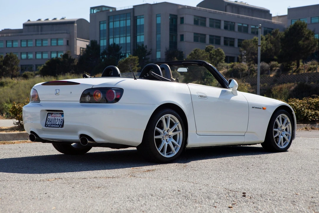 2005 Honda AP2 S2000 - Image 19 of 31