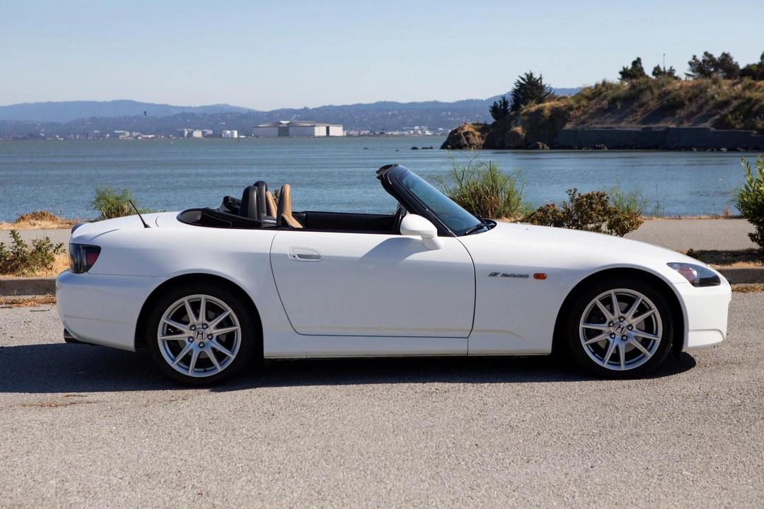 2005 Honda AP2 S2000 - Image 23 of 31