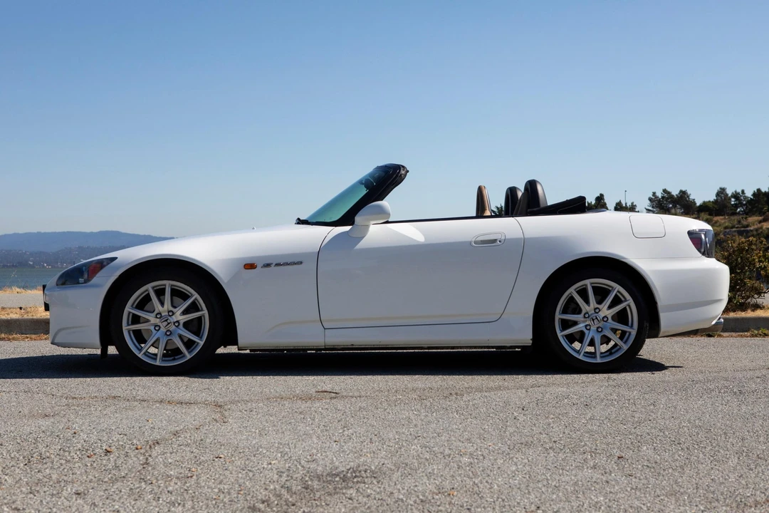 2005 Honda AP2 S2000 - Image 7 of 31