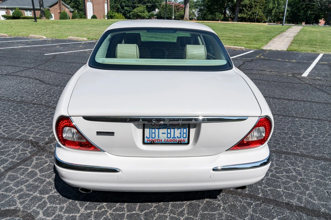 2005 Jaguar X350/X356/X358 XJ - Image 5 of 31
