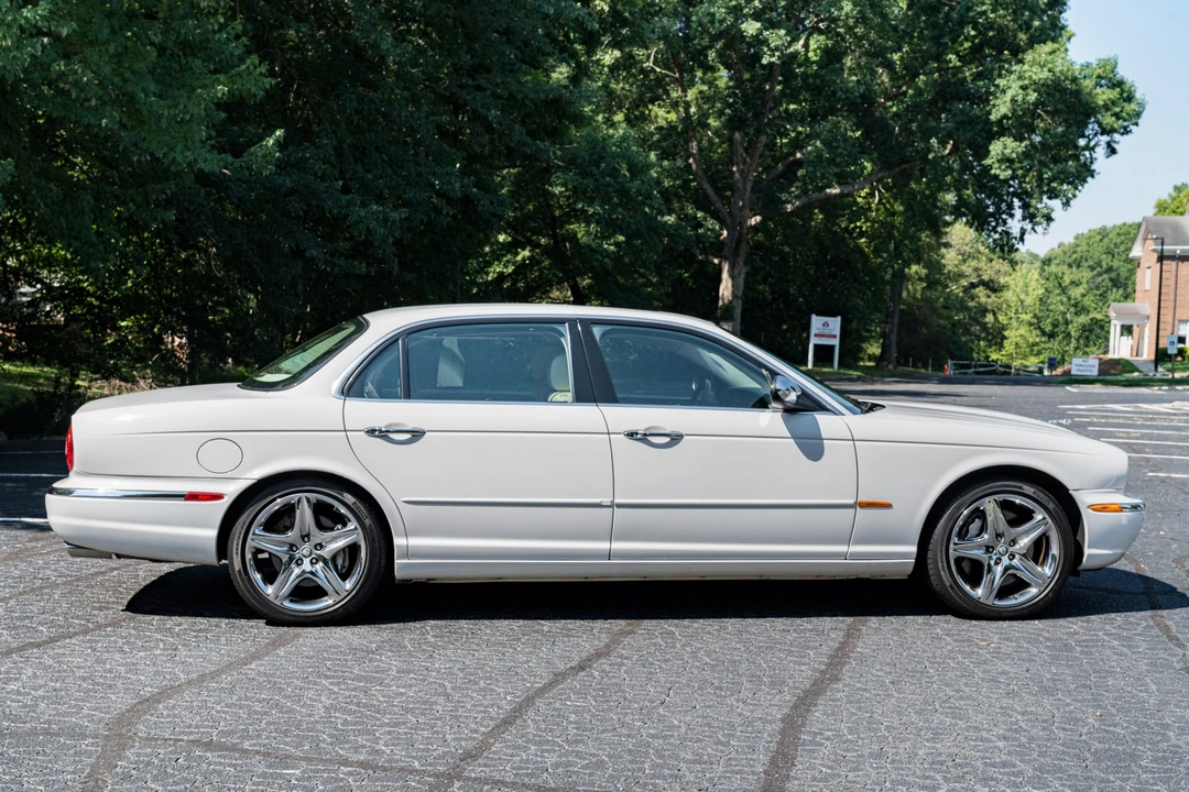 2005 Jaguar X350/X356/X358 XJ - Image 9 of 31