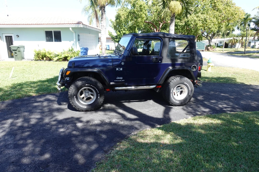 2005 Jeep TJ Wrangler - Image 21 of 31