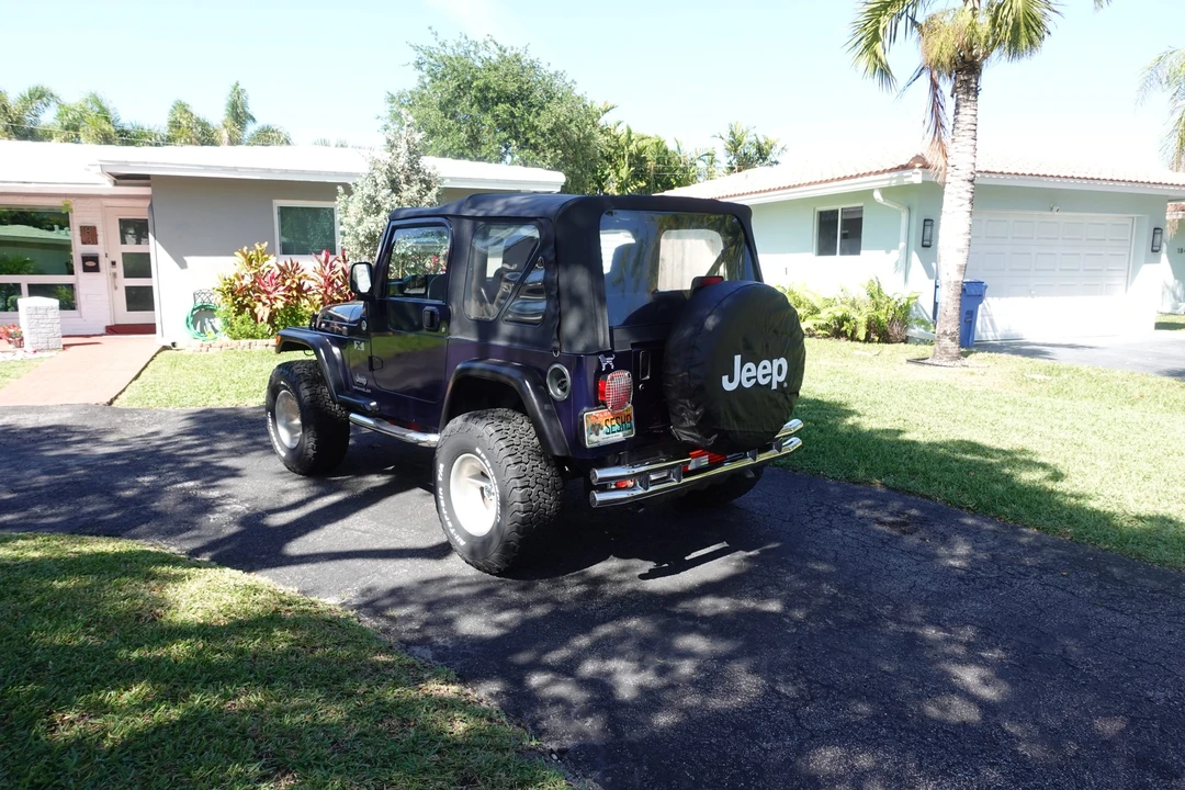 2005 Jeep TJ Wrangler - Image 19 of 31