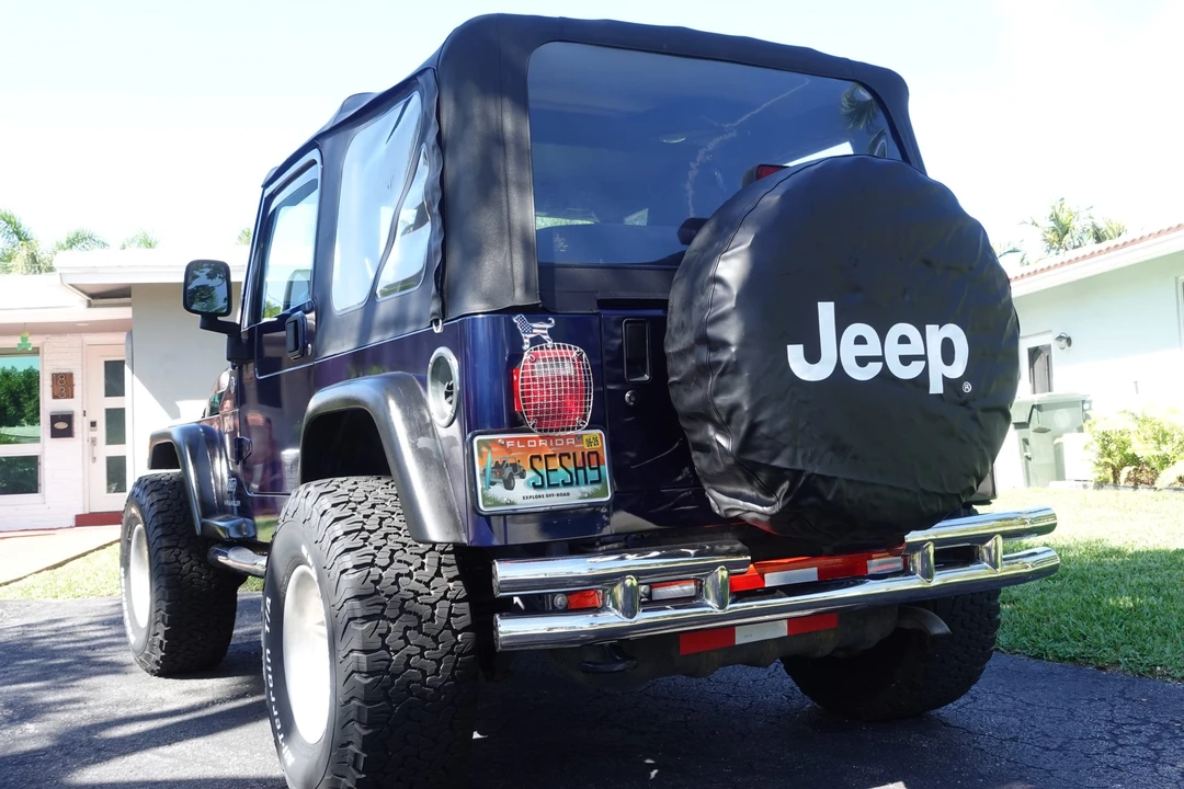 2005 Jeep TJ Wrangler - Image 18 of 31