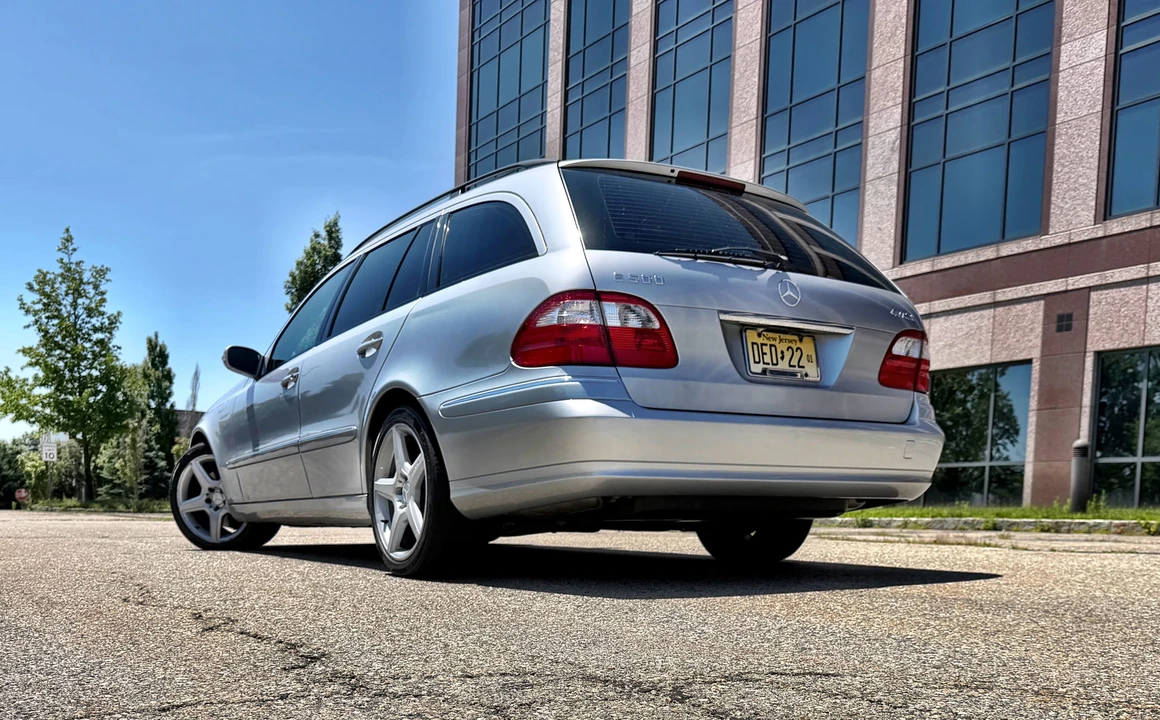 2005 Mercedes-Benz W211 E-Class - Image 13 of 31