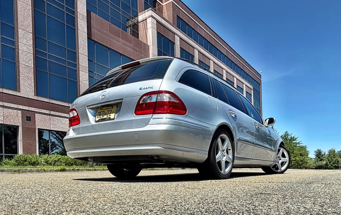 2005 Mercedes-Benz W211 E-Class - Image 18 of 31
