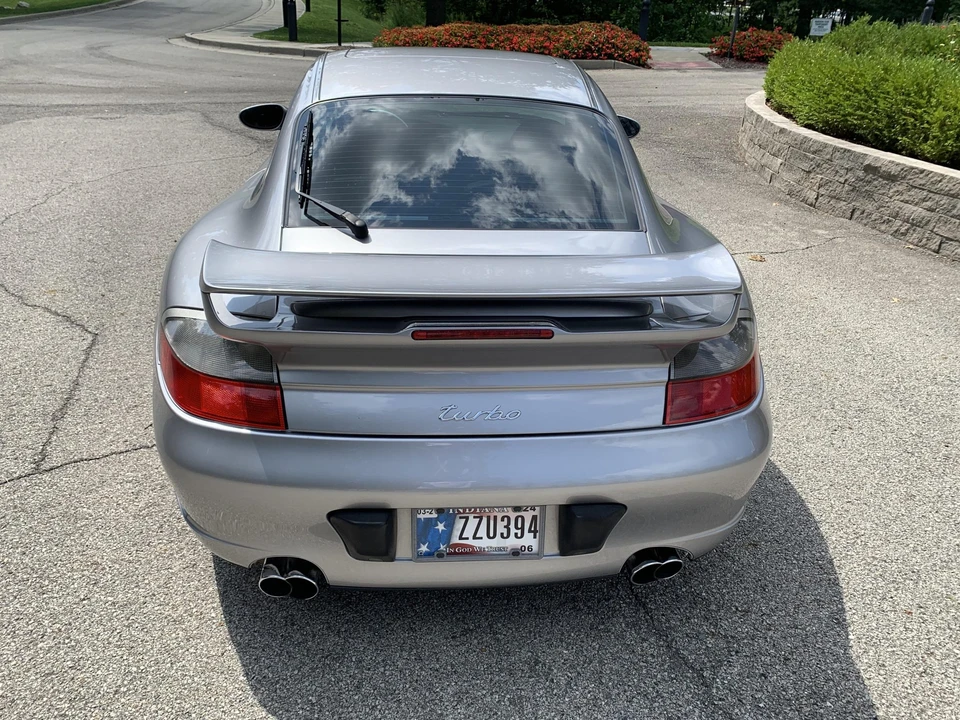 2005 Porsche 996 Turbo - Image 15 of 31