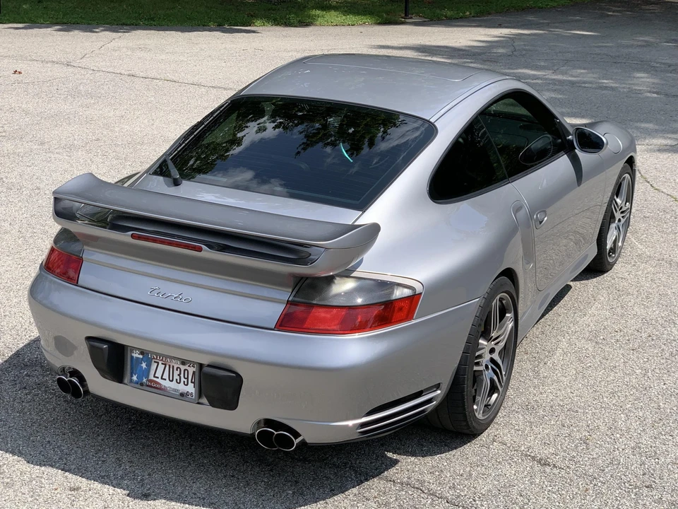 2005 Porsche 996 Turbo - Image 18 of 31