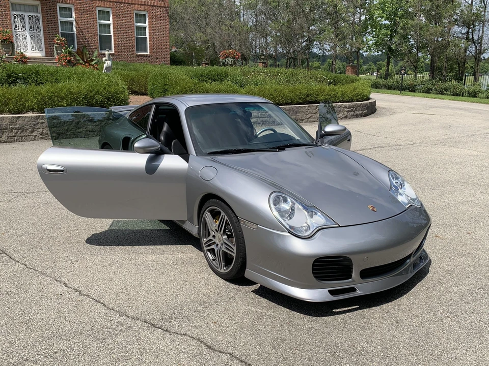 2005 Porsche 996 Turbo - Image 27 of 31