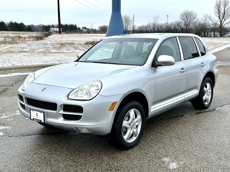 2005 Porsche 955/957 Cayenne S - Image 2 of 31