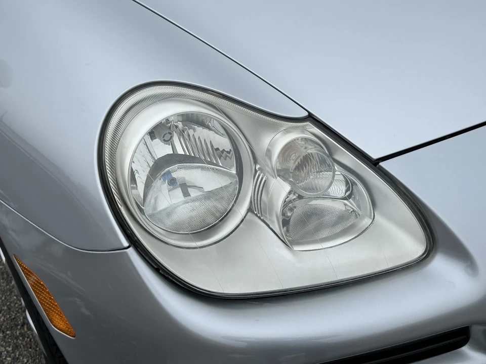 2005 Porsche 955/957 Cayenne S - Image 10 of 31