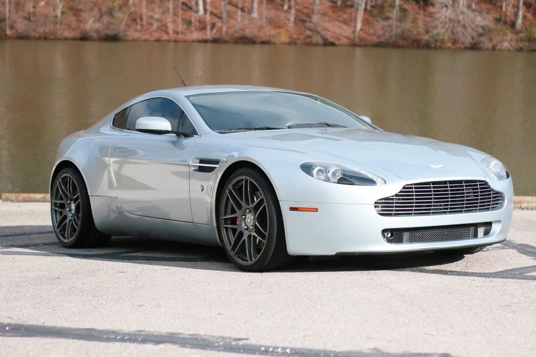 2006 Aston Martin V8 Vantage (2006-2017) - Image 2 of 31