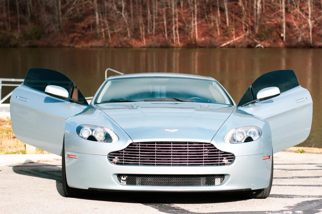 2006 Aston Martin V8 Vantage (2006-2017) - Image 17 of 31