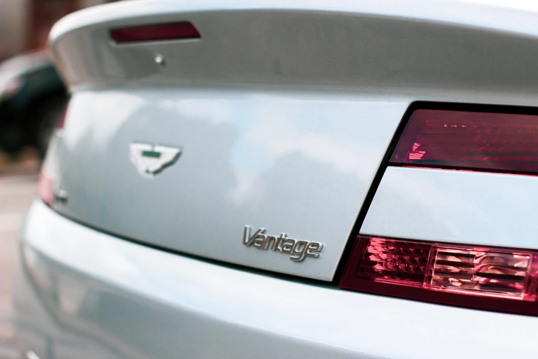 2006 Aston Martin V8 Vantage (2006-2017) - Image 30 of 31