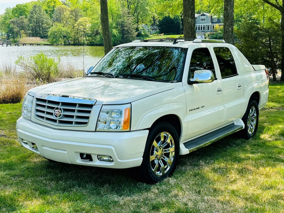 2006 Cadillac Escalade & EXT 2nd Gen - Image 2 of 31