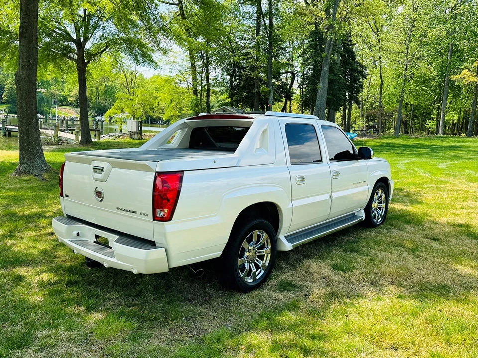 2006 Cadillac Escalade & EXT 2nd Gen - Image 10 of 31