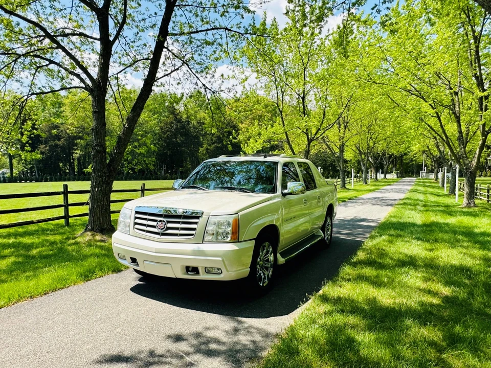 2006 Cadillac Escalade & EXT 2nd Gen - Image 31 of 31