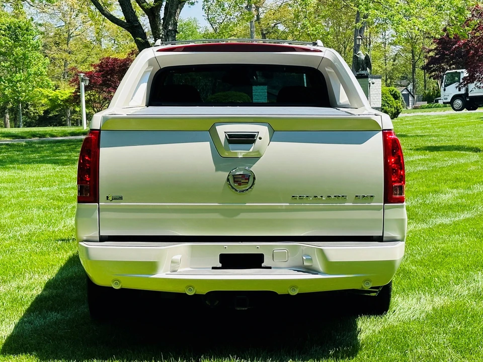 2006 Cadillac Escalade & EXT 2nd Gen - Image 12 of 31