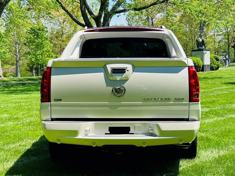 2006 Cadillac Escalade & EXT 2nd Gen - Image 13 of 31