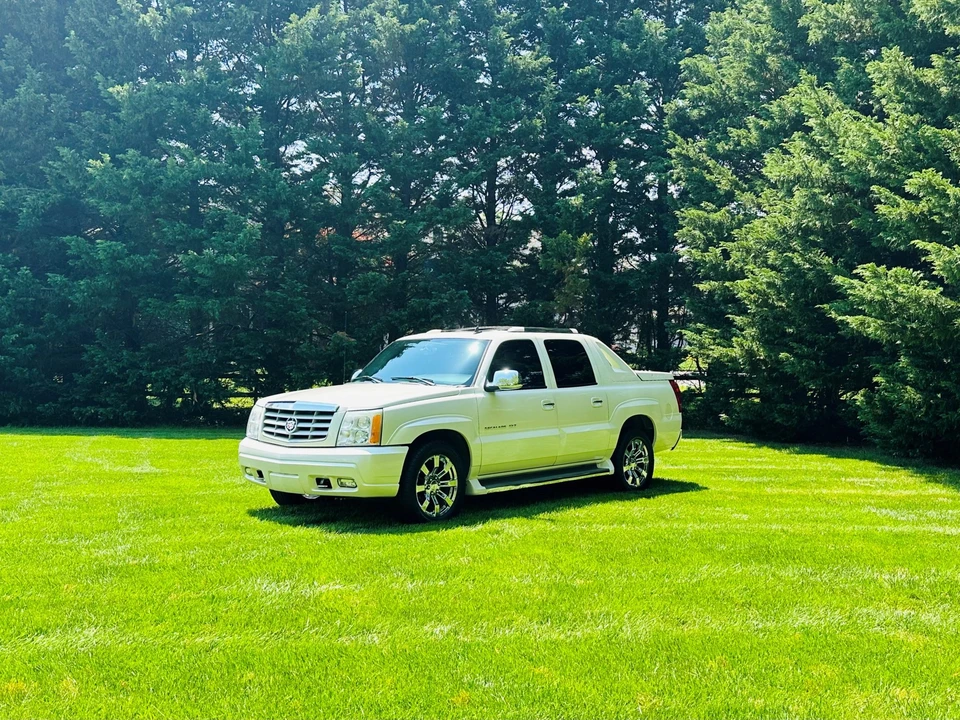 2006 Cadillac Escalade & EXT 2nd Gen - Image 25 of 31