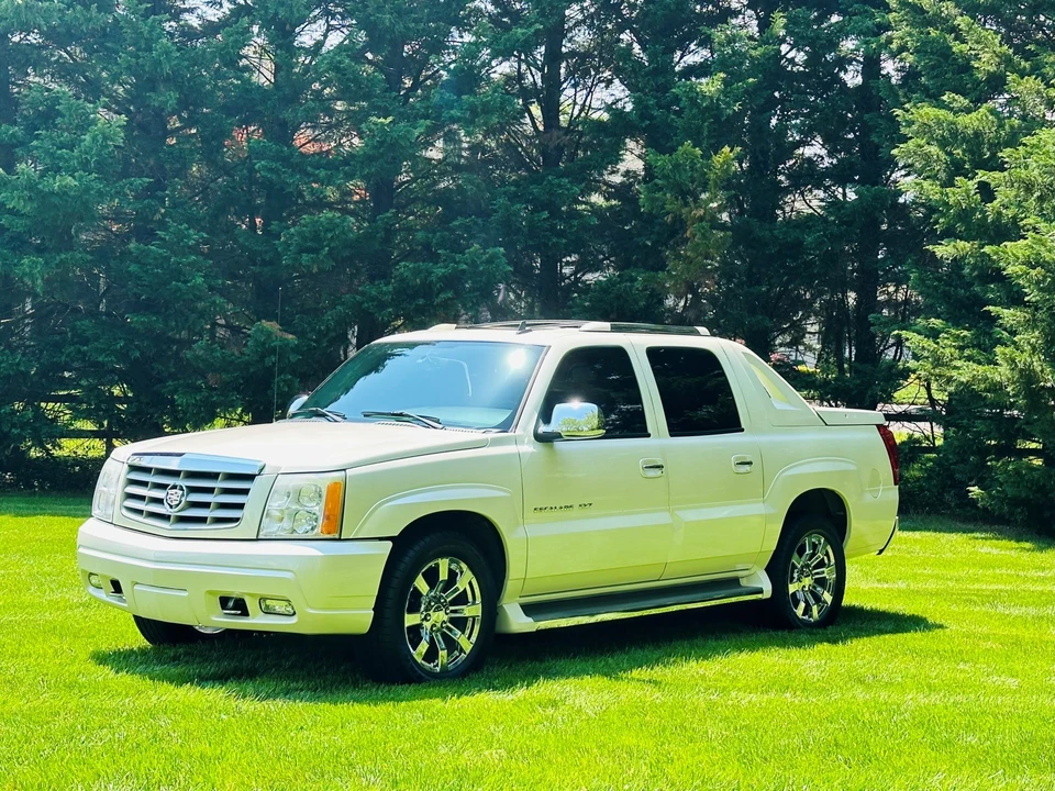 2006 Cadillac Escalade & EXT 2nd Gen - Image 28 of 31
